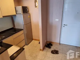 For sale 1 bed condo in Sathon, Bangkok