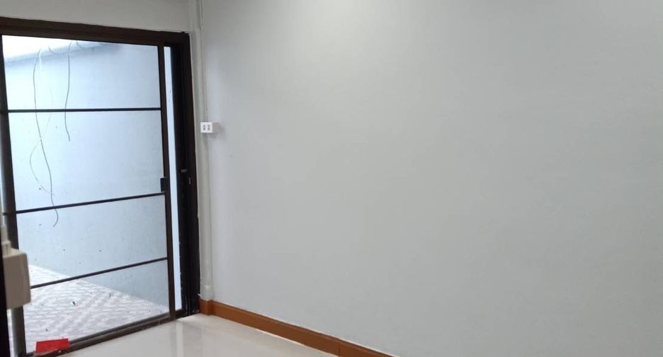 For sale 4 bedrooms townhouse in Mueang Trang, Trang
