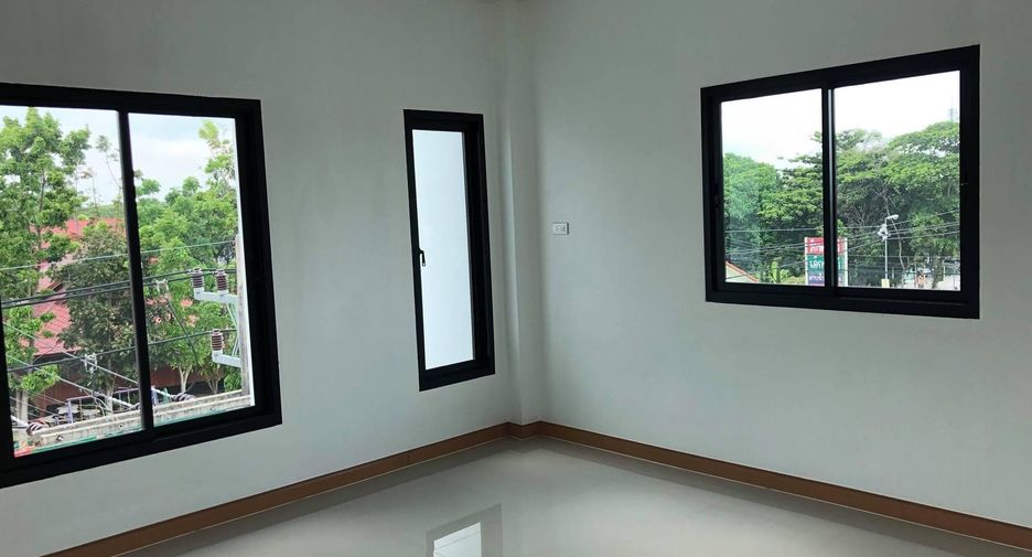Reihenhaus zum Kauf mit 3 Zimmer in Ban Chang, Rayong