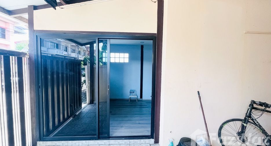 À vendre 3 chambres maison de ville à Bang Kruai, Nonthaburi