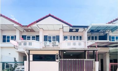 À vendre 3 chambres maison de ville à Bang Kruai, Nonthaburi