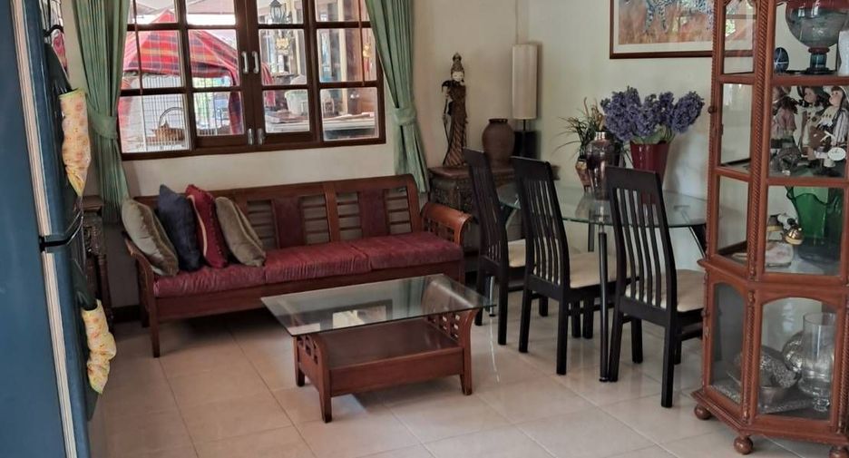 Villa en venta de 9 habitaciones en Mueang Nakhon Pathom, Nakhon Pathom