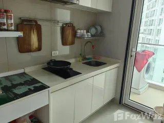 For sale 2 bedrooms condo in Huai Khwang, Bangkok