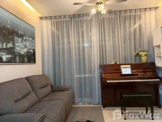 For sale 2 bedrooms condo in Huai Khwang, Bangkok