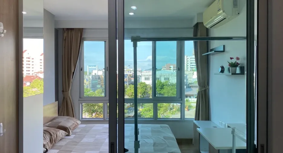 For sale and for rent 1 bed condo in Mueang Surat Thani, Surat Thani