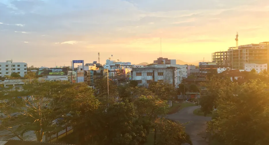 For sale and for rent 1 bed condo in Mueang Surat Thani, Surat Thani