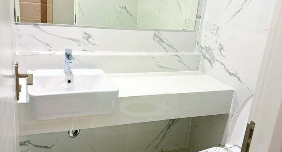 For rent 4 bedrooms house in Mueang Phuket, Phuket
