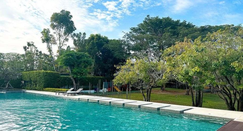 Casa en alquiler de 4 habitaciones en Mueang Phuket, Phuket
