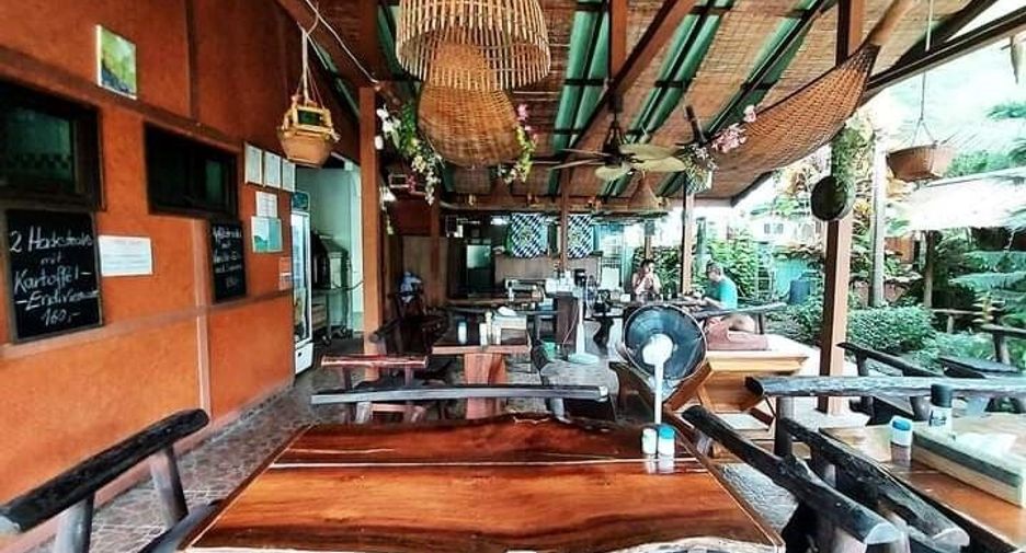 Villa en venta de 8 habitaciones en Mueang Rayong, Rayong