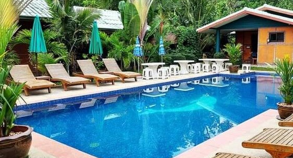 Villa en venta de 8 habitaciones en Mueang Rayong, Rayong