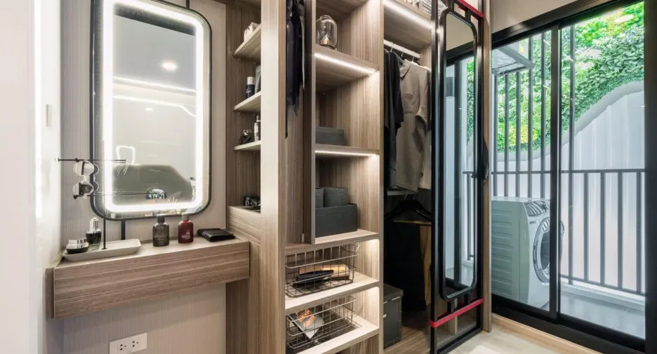 For sale 1 bed condo in Bang Na, Bangkok