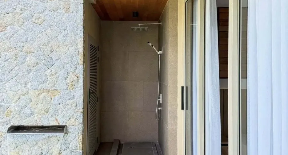 For sale and for rent 3 bedrooms villa in Thalang, Phuket