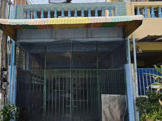 For sale 2 ベッドルーム townhouse in Mueang Samut Prakan, Samut Prakan