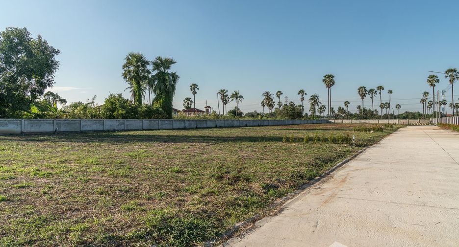 For sale land in Mueang Pathum Thani, Pathum Thani