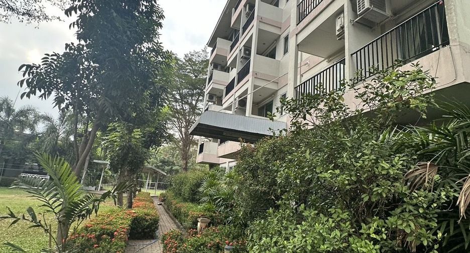 For sale 63 bedrooms hotel in Khlong Luang, Pathum Thani