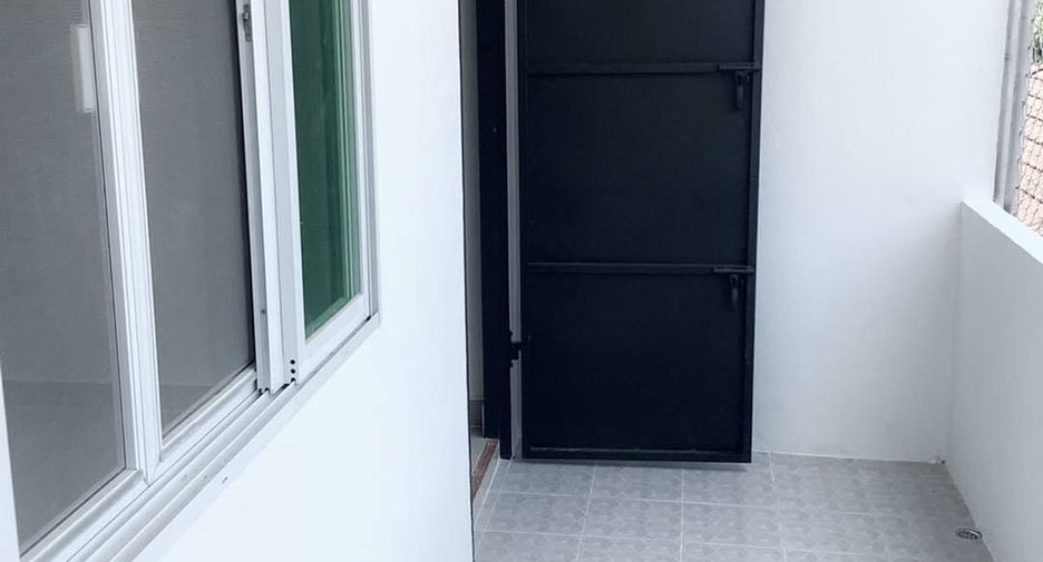 For sale 2 bedrooms townhouse in Mueang Trang, Trang