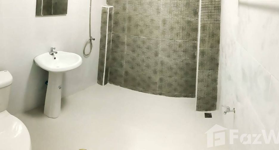 For sale 2 bedrooms townhouse in Mueang Trang, Trang