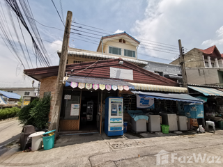 For sale 5 bedrooms townhouse in Khlong Sam Wa, Bangkok