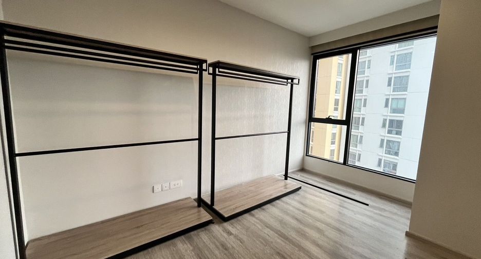 À vendre 2 chambres condo à Watthana, Bangkok