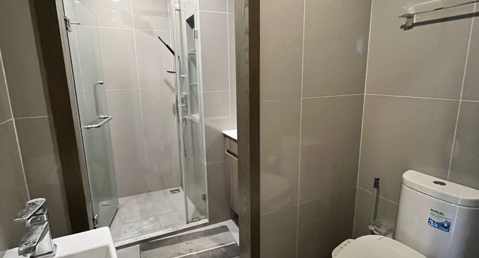 À vendre 2 chambres condo à Watthana, Bangkok