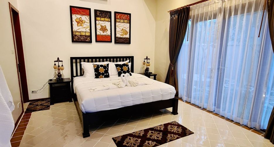 Villa en alquiler de 3 habitaciones en Mueang Phuket, Phuket
