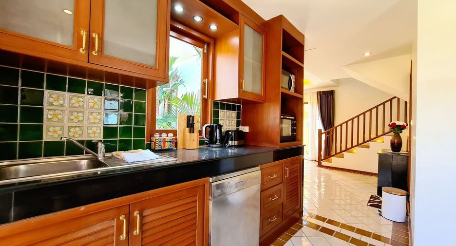 Villa en alquiler de 3 habitaciones en Mueang Phuket, Phuket