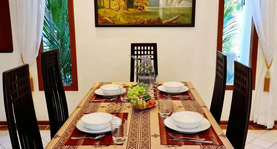 Villa en alquiler de 3 habitaciones en Mueang Phuket, Phuket