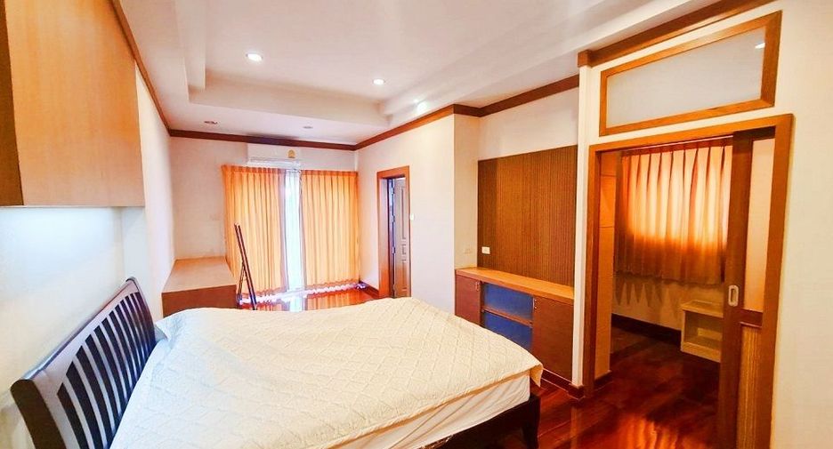 Haus zum Kauf mit 5 Zimmer in Mueang Khon Kaen, Khon Kaen