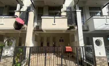 Продажа 4 спальни таунхаус в Bang Kruai, Нонтабури