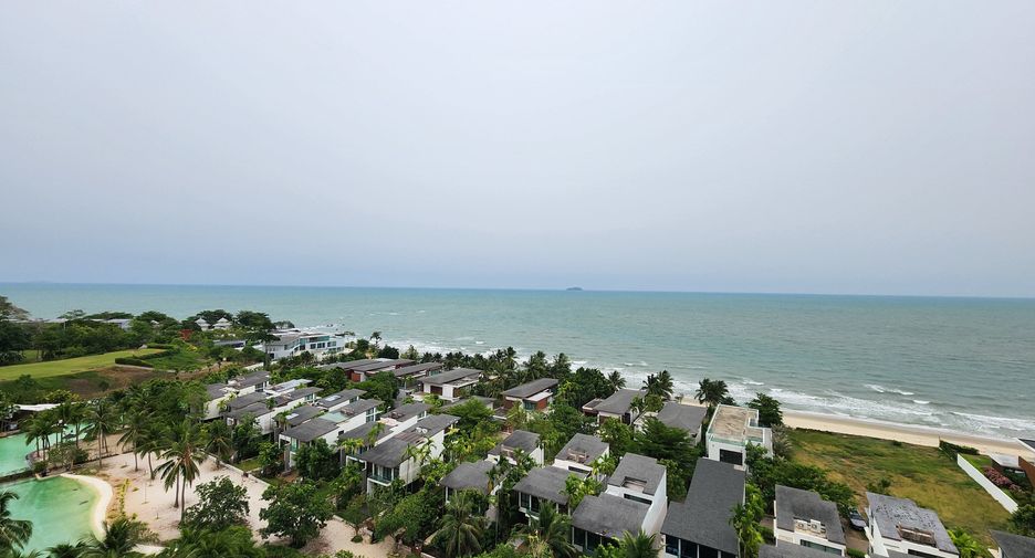 For rent 2 bedrooms condo in Klaeng, Rayong