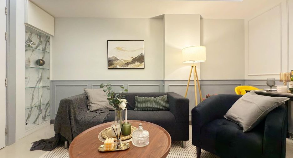 For sale 1 bed condo in Wang Thonglang, Bangkok