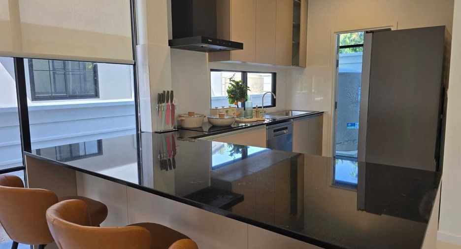 For rent 4 ベッドルーム house in Mueang Phuket, Phuket