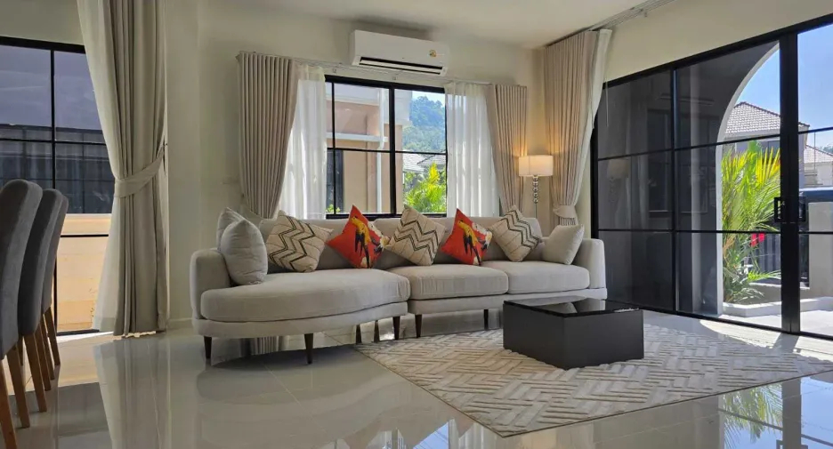 For rent 4 ベッドルーム house in Mueang Phuket, Phuket