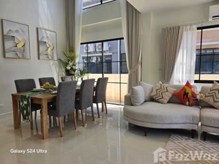 For rent 4 bedrooms house in Mueang Phuket, Phuket