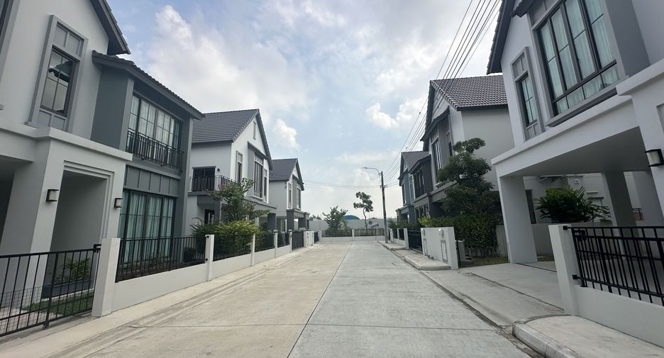 À vendre 4 chambres villa à Phra Samut Chedi, Samut Prakan