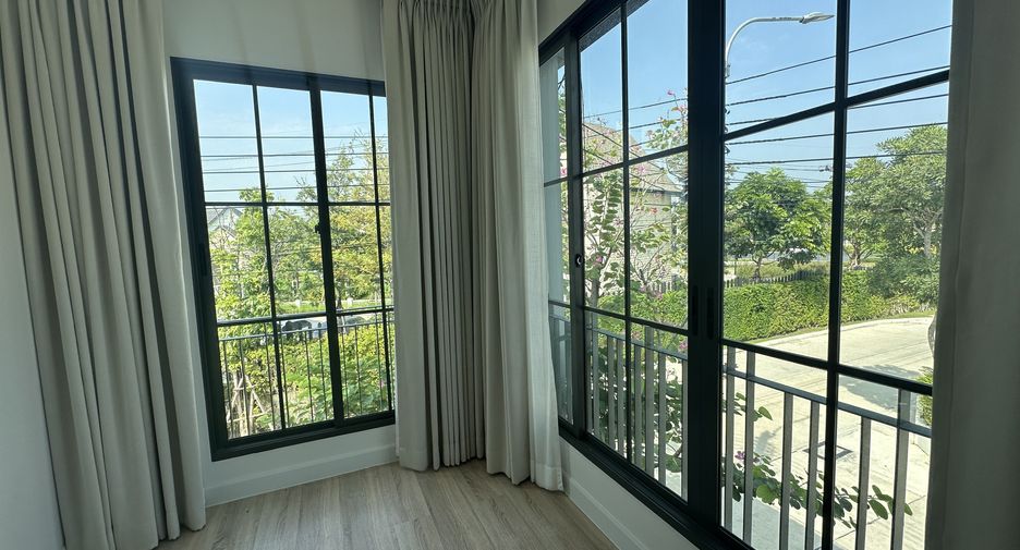 À vendre 4 chambres villa à Phra Samut Chedi, Samut Prakan