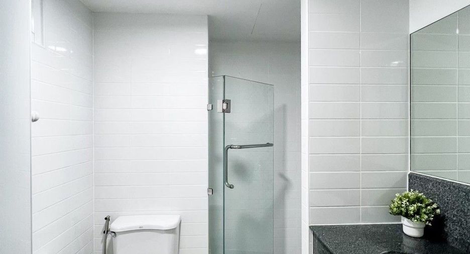 For sale 1 bed condo in Phasi Charoen, Bangkok