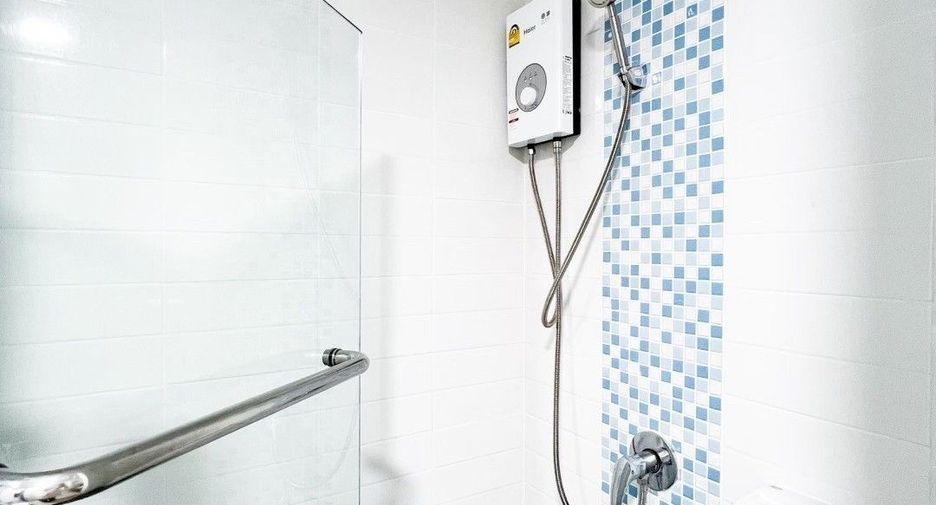 For sale 1 bed condo in Phasi Charoen, Bangkok