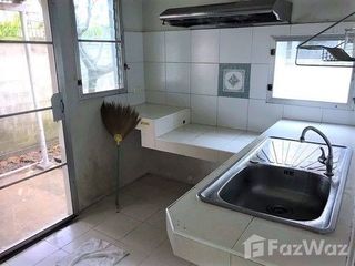 For sale and for rent 3 bedrooms house in Krathum Baen, Samut Sakhon