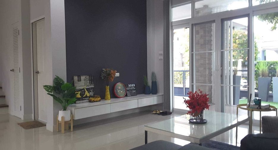 For sale and for rent 4 bedrooms house in Lam Luk Ka, Pathum Thani