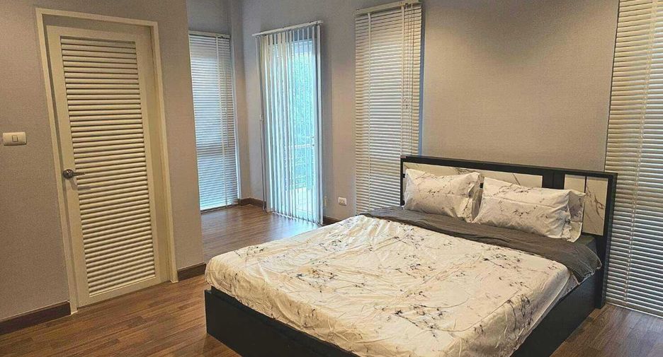 For sale and for rent 4 bedrooms house in Lam Luk Ka, Pathum Thani