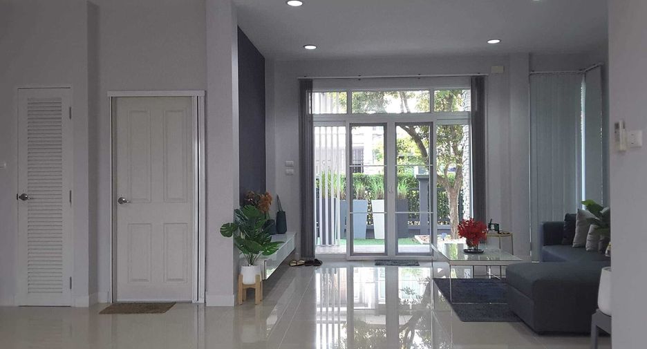 For sale and for rent 4 bedrooms house in Lam Luk Ka, Pathum Thani
