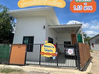 For sale 2 bedrooms house in Mueang Phitsanulok, Phitsanulok