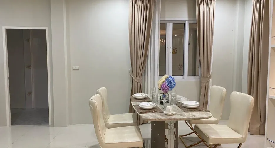 For rent 3 bedrooms house in Mueang Phuket, Phuket