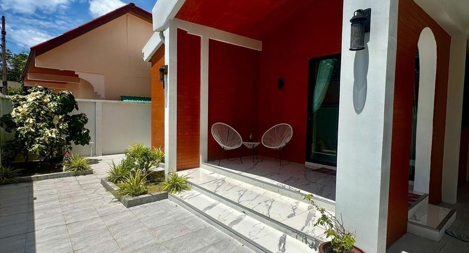 À louer 3 chambres villa à Mueang Phuket, Phuket