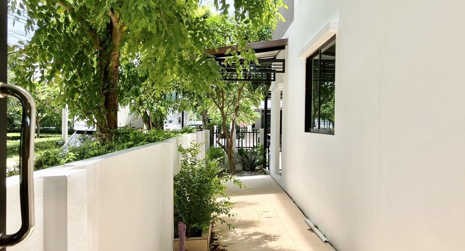 Продажа 3 спальни таунхаус в Phra Samut Chedi, Самутпракан