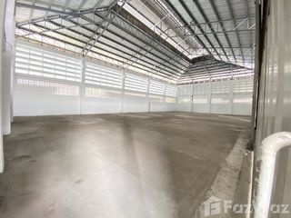 For sale and for rent 5 bedrooms house in Mueang Samut Sakhon, Samut Sakhon