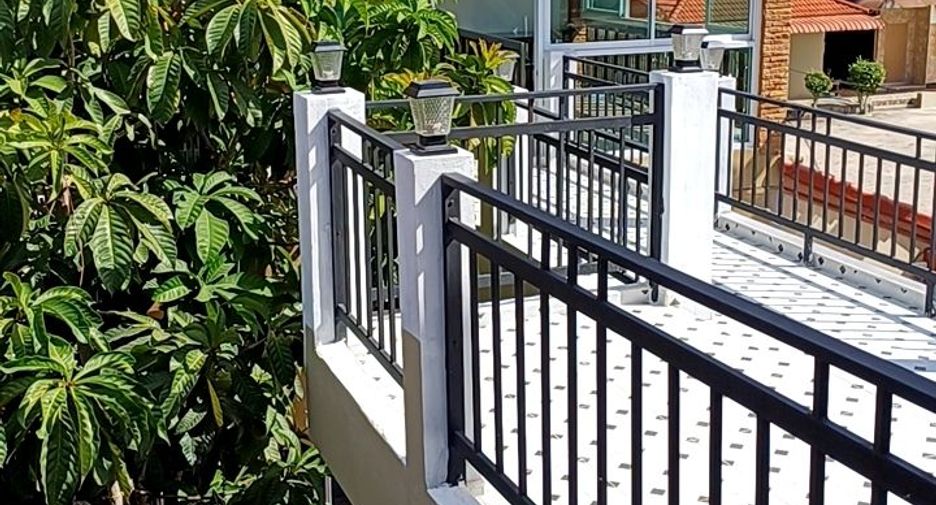For sale 40 bedrooms hotel in Hat Yai, Songkhla