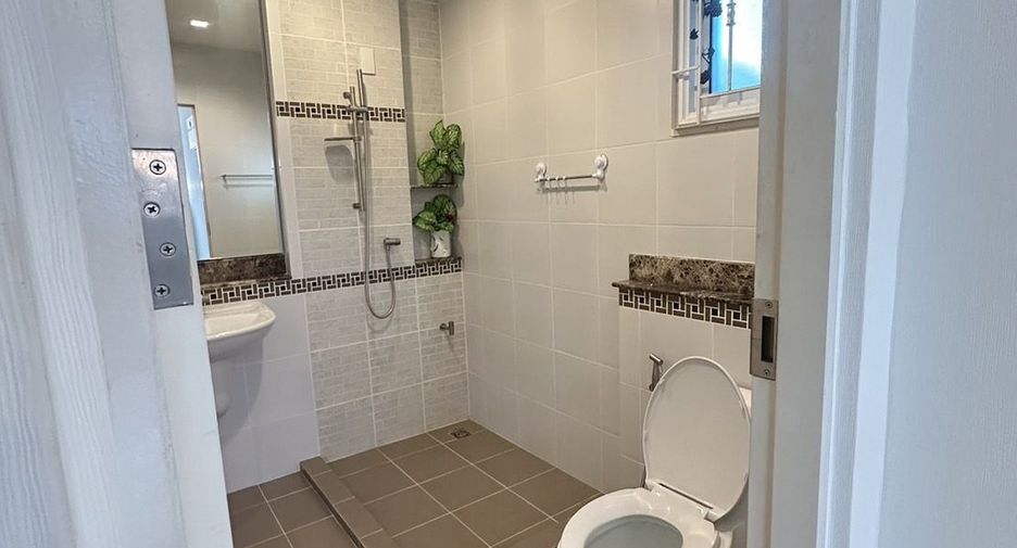 For rent 3 bedrooms house in Mueang Phuket, Phuket