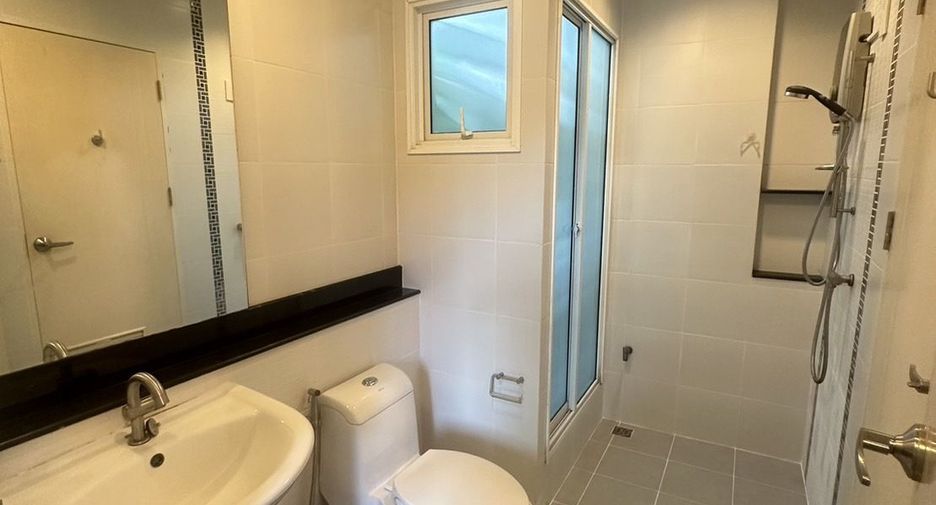 For rent 3 bedrooms house in Mueang Phuket, Phuket